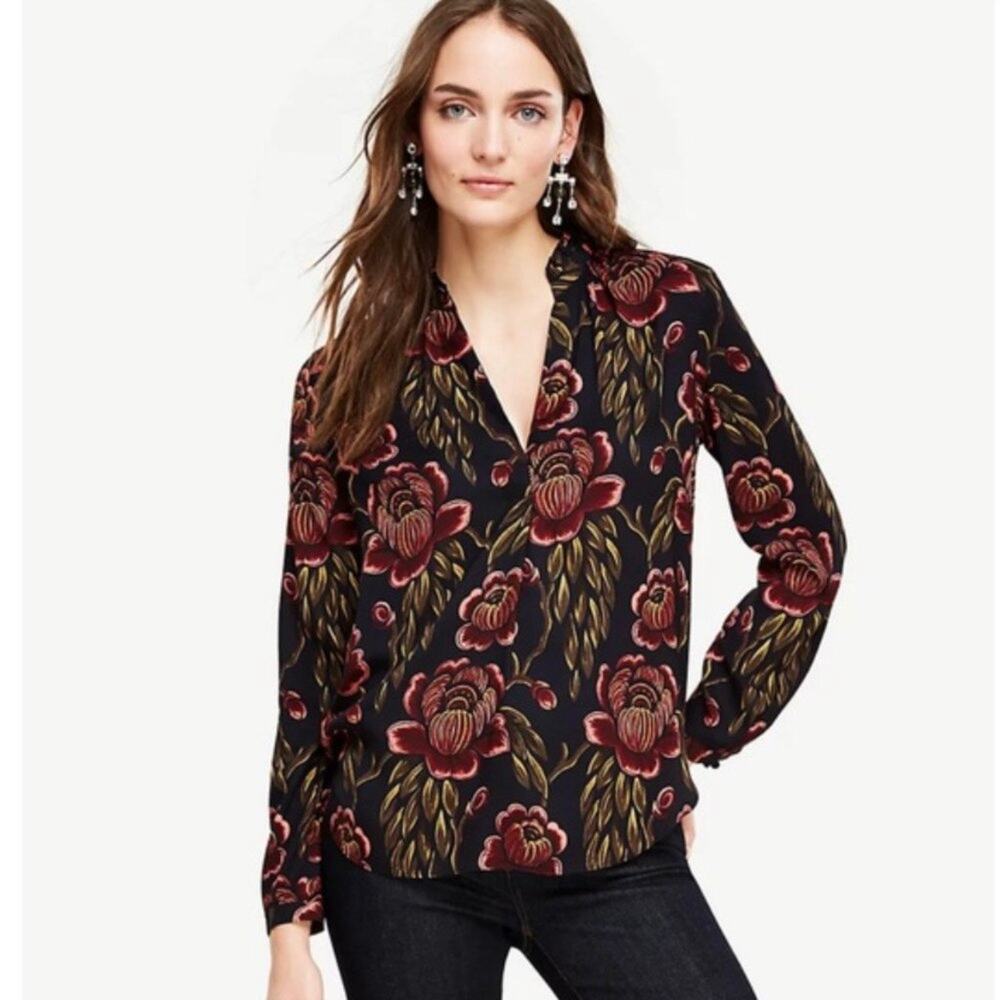 ANN TAYLOR Floral Two Piece Pant Set Black Small 00 P